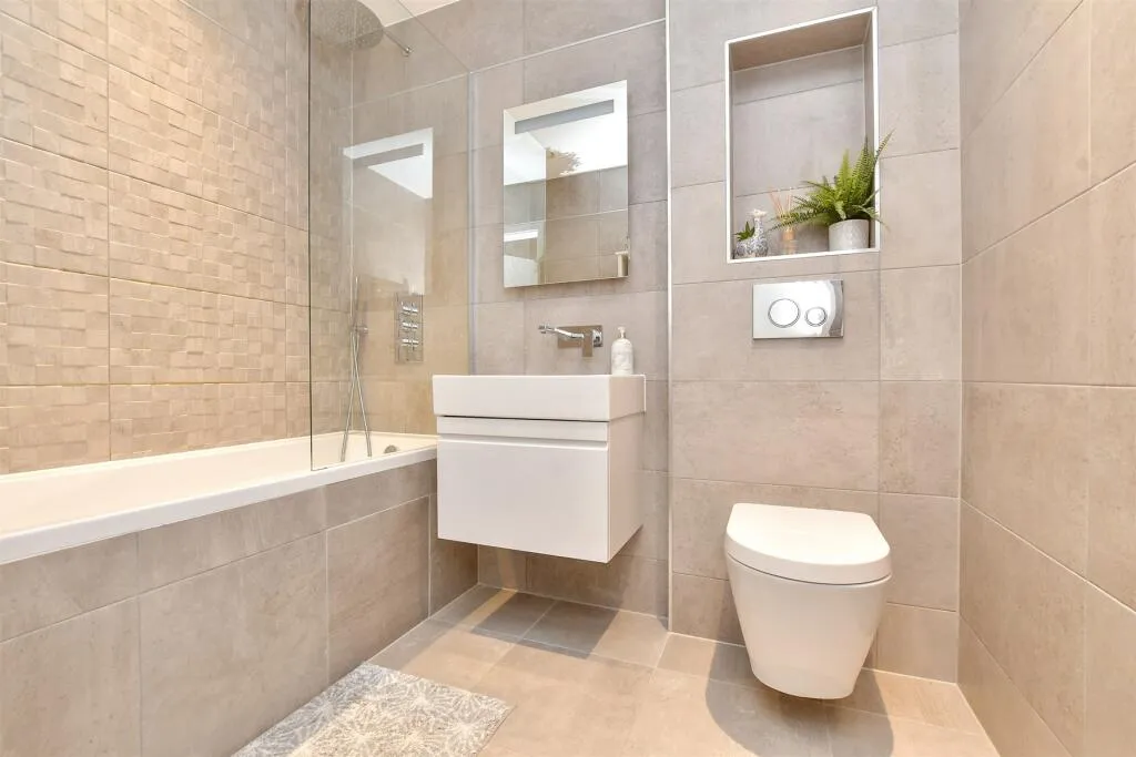 2 bed Apartment