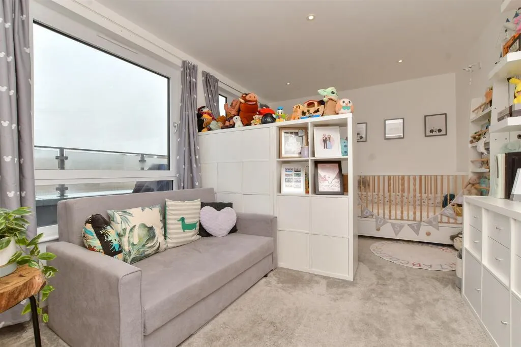 2 bed Apartment