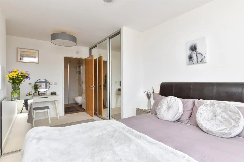 2 bed Apartment