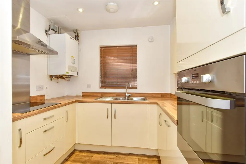 1 bed Apartment