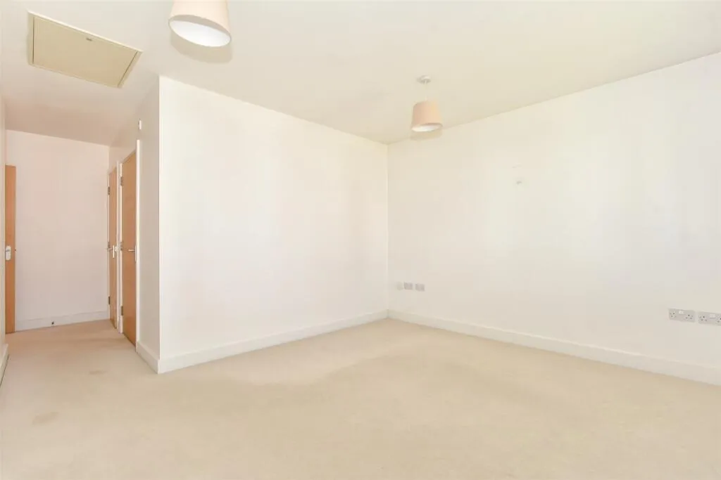1 bed Apartment