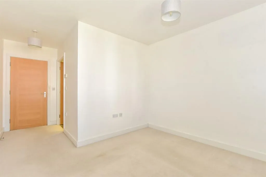 1 bed Apartment