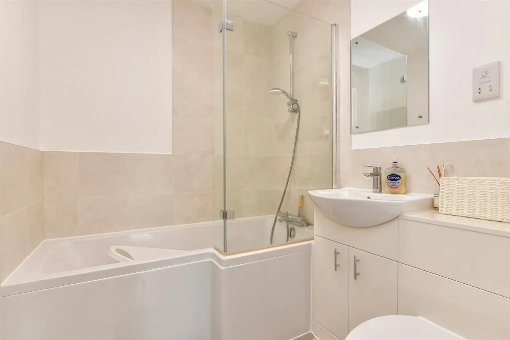 1 bed Apartment