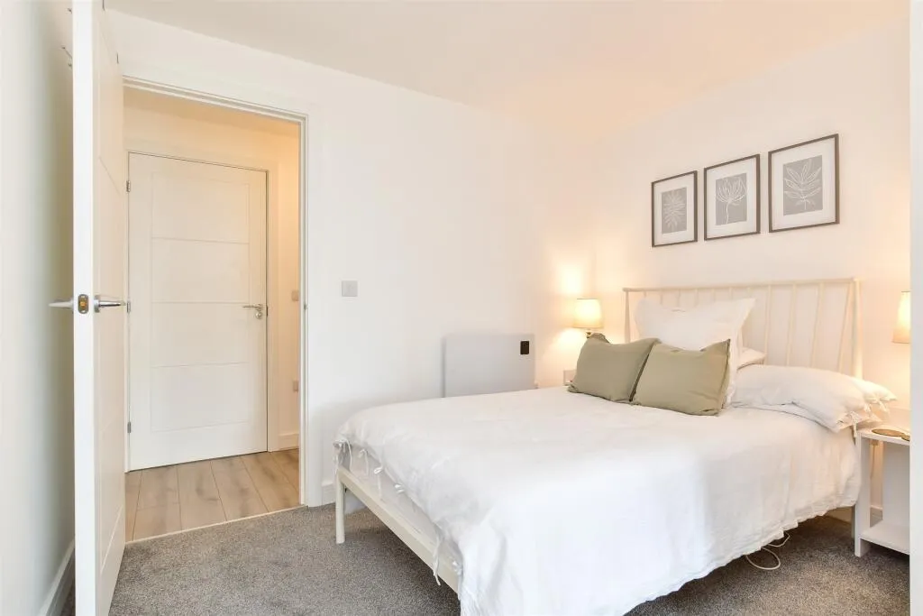 1 bed Apartment