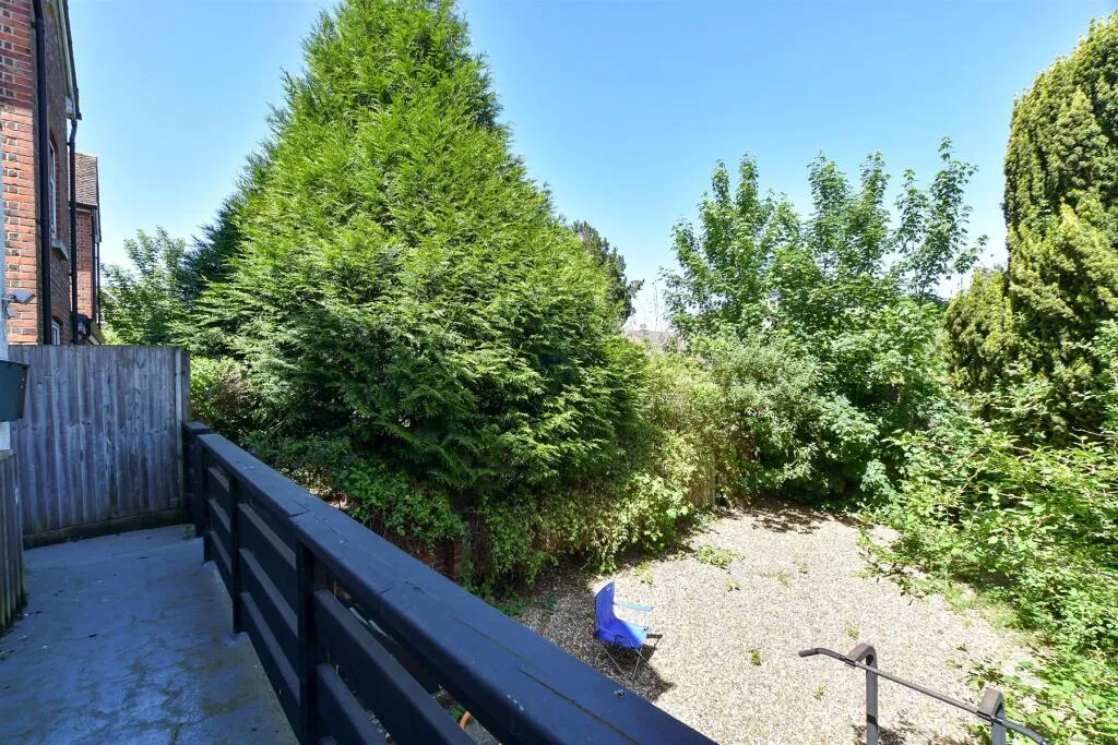 1 bed Apartment