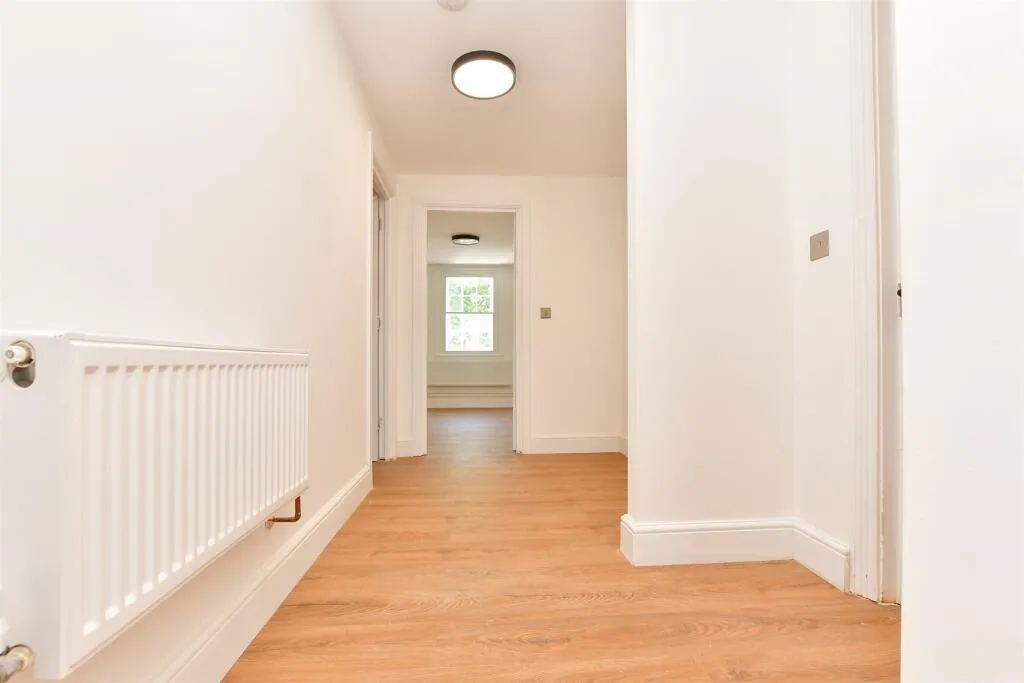 3 bed Apartment