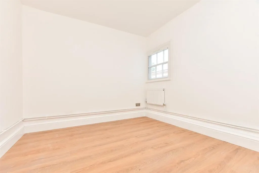3 bed Apartment