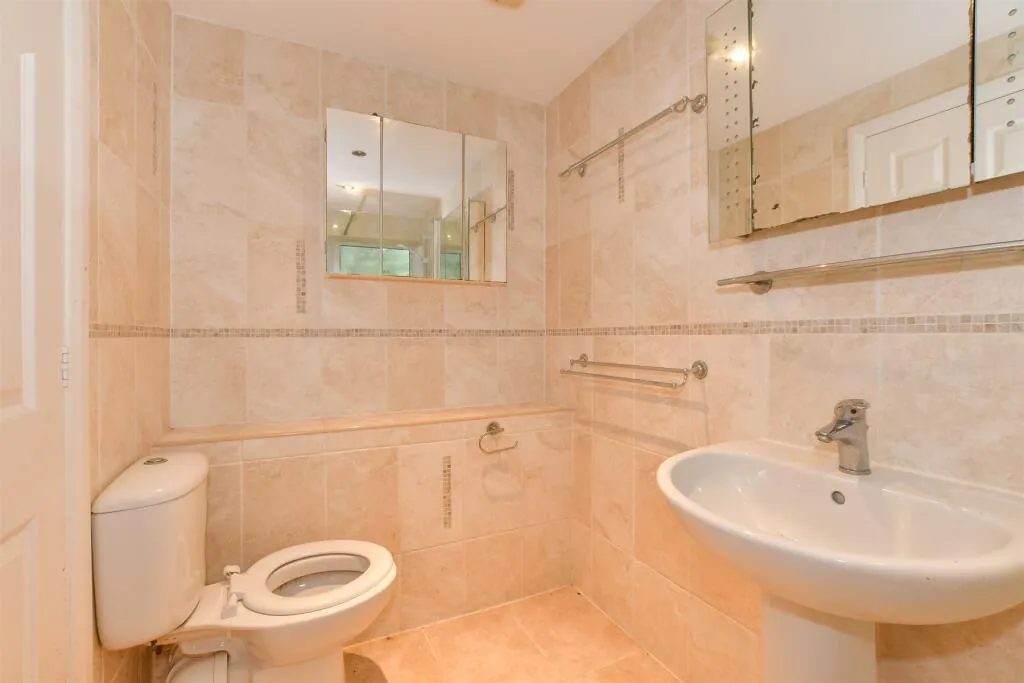 3 bed Detached