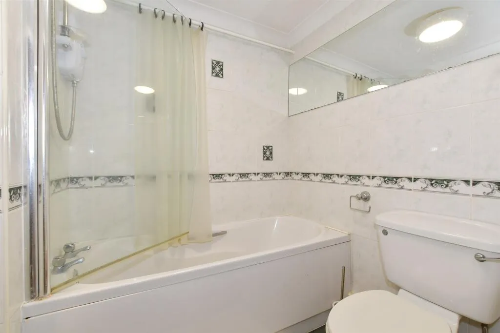 3 bed Detached