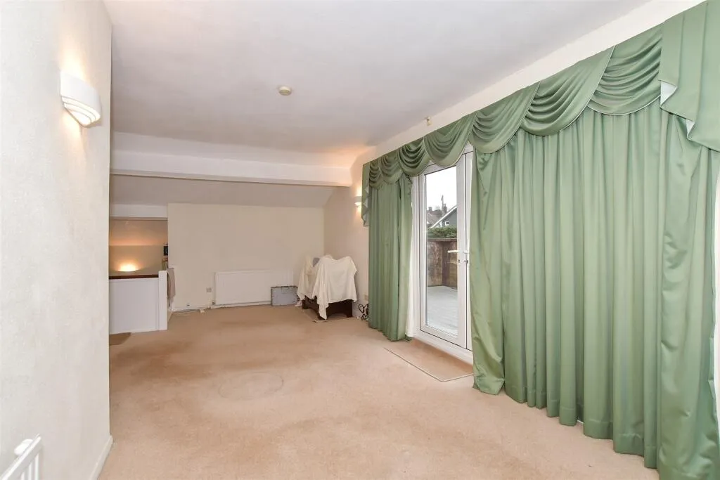 3 bed Detached