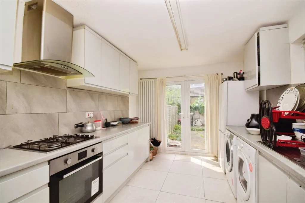2 bed Terraced