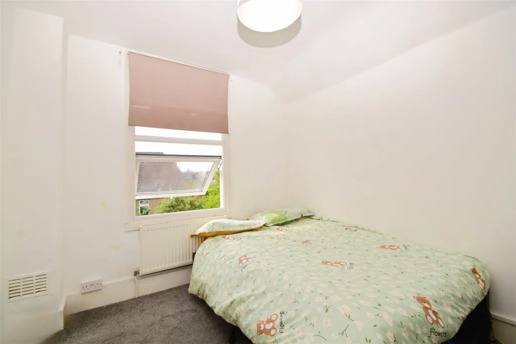 2 bed Terraced