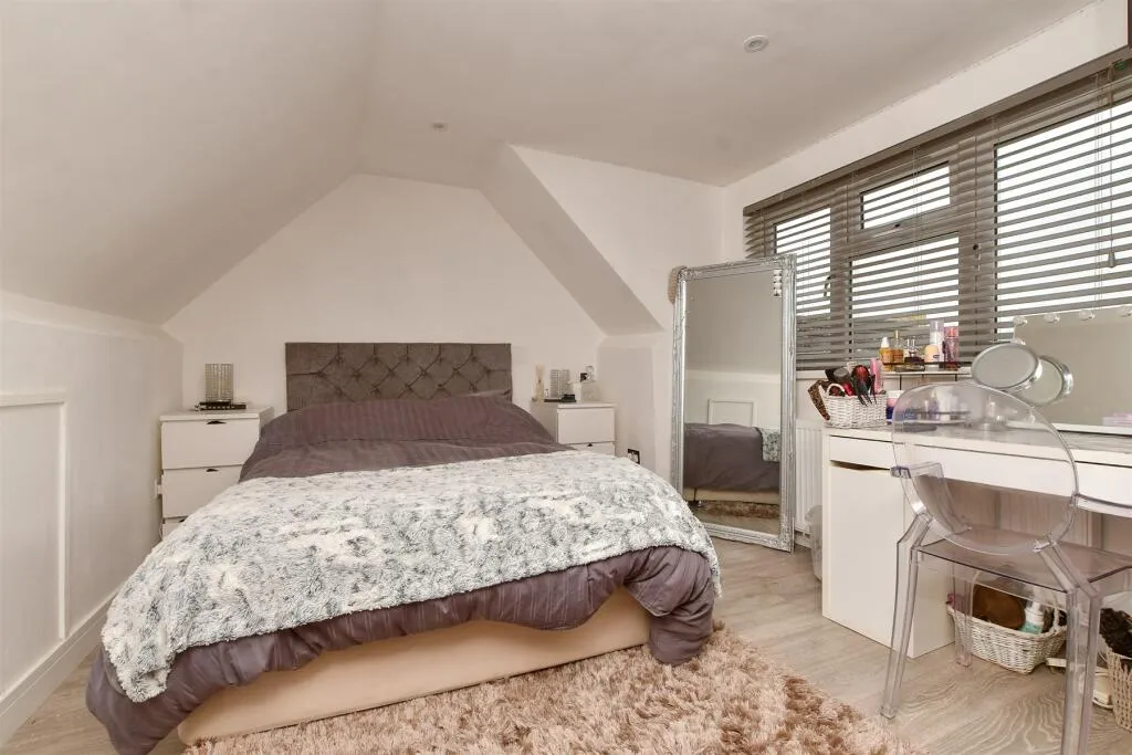 2 bed Apartment