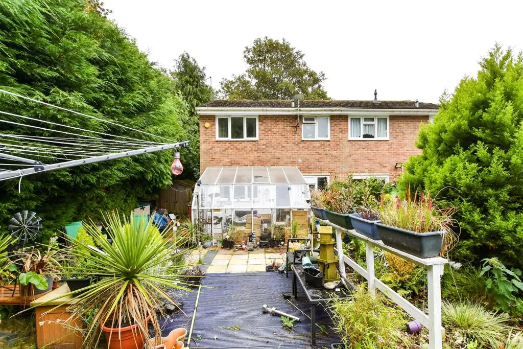 3 bed Semi-Detached