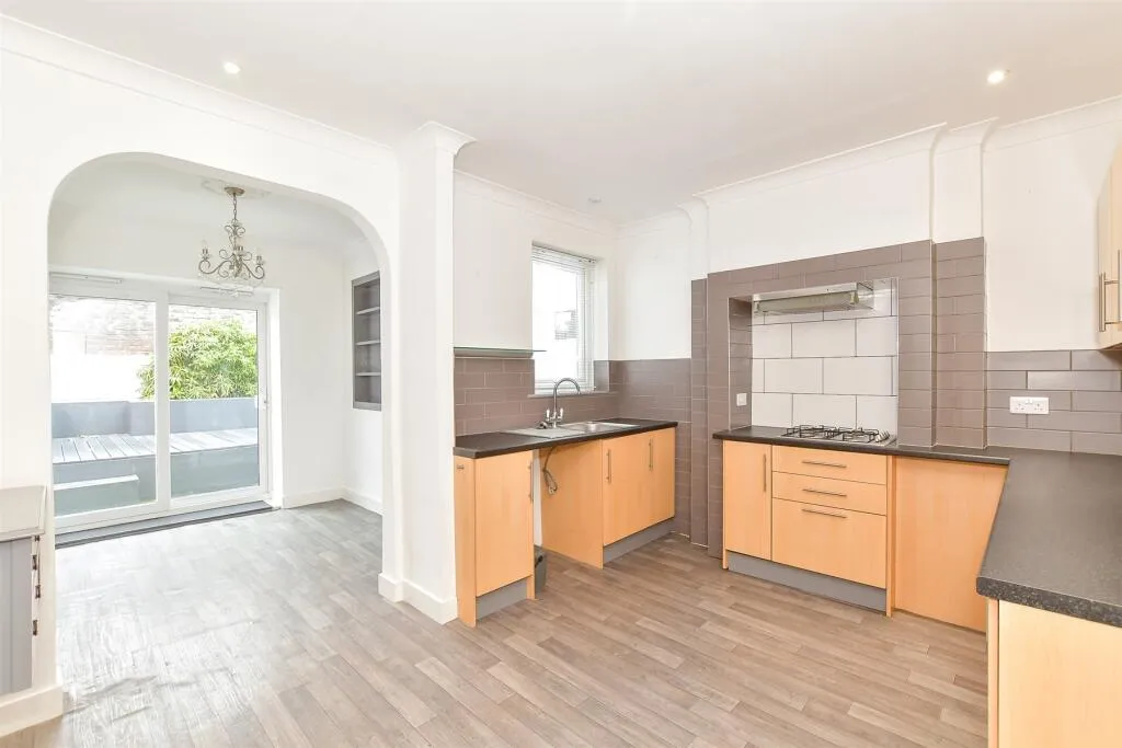 2 bed Terraced