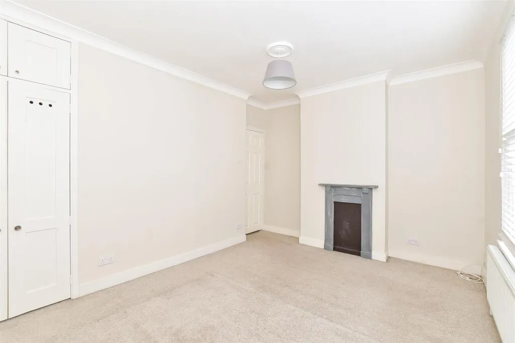 2 bed Terraced