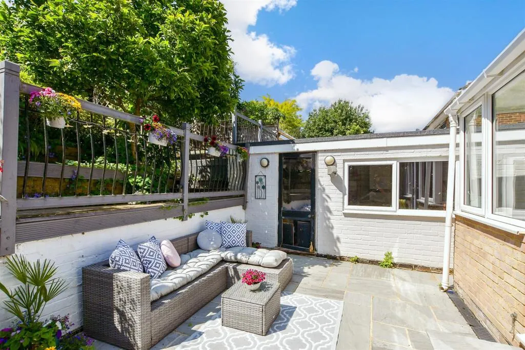 3 bed Semi-Detached