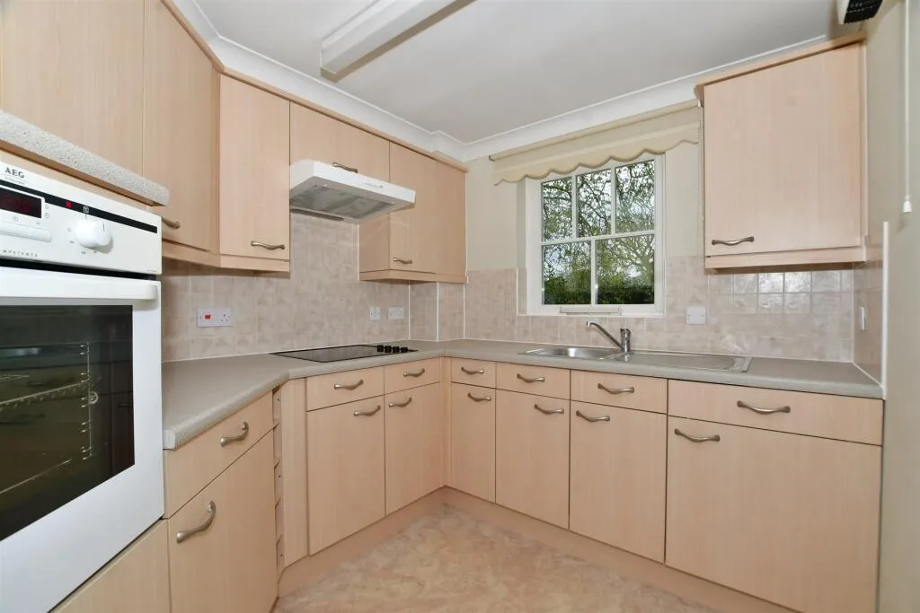 1 bed Retirement Property