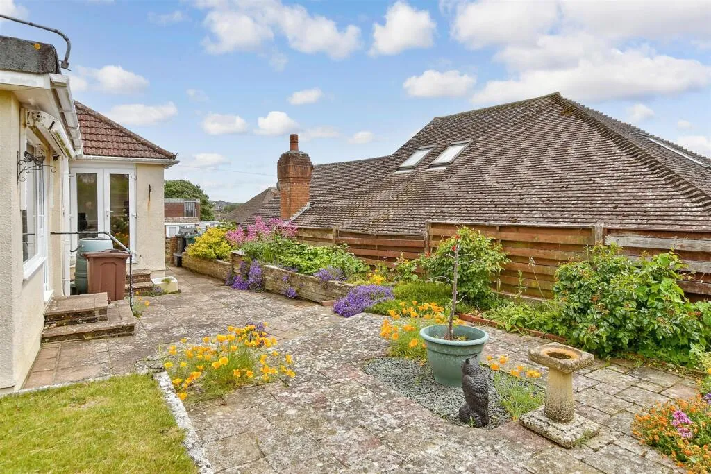 2 bed Chalet
