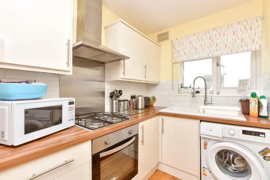 2 bed Apartment