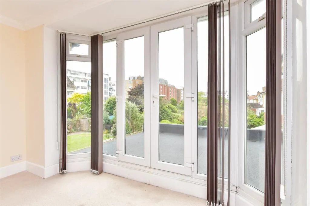 2 bed Apartment