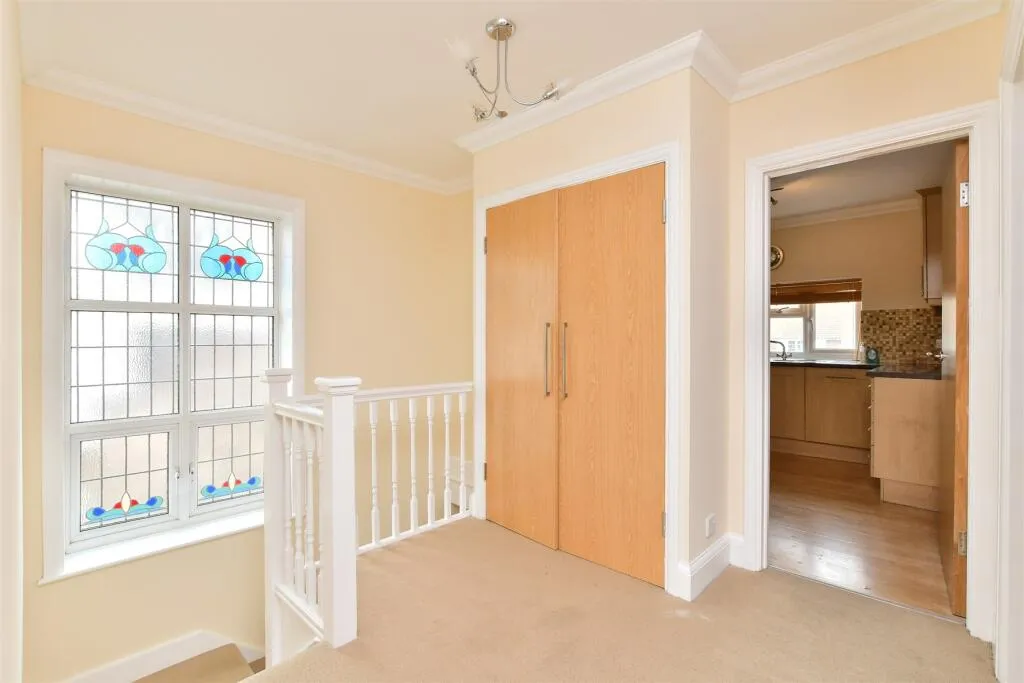 2 bed Apartment