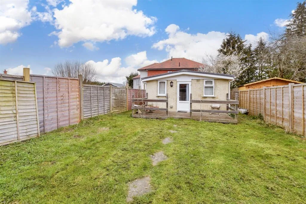 3 bed Semi-Detached