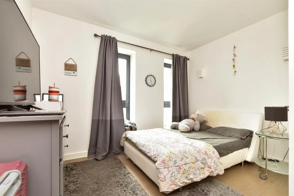 2 bed Apartment