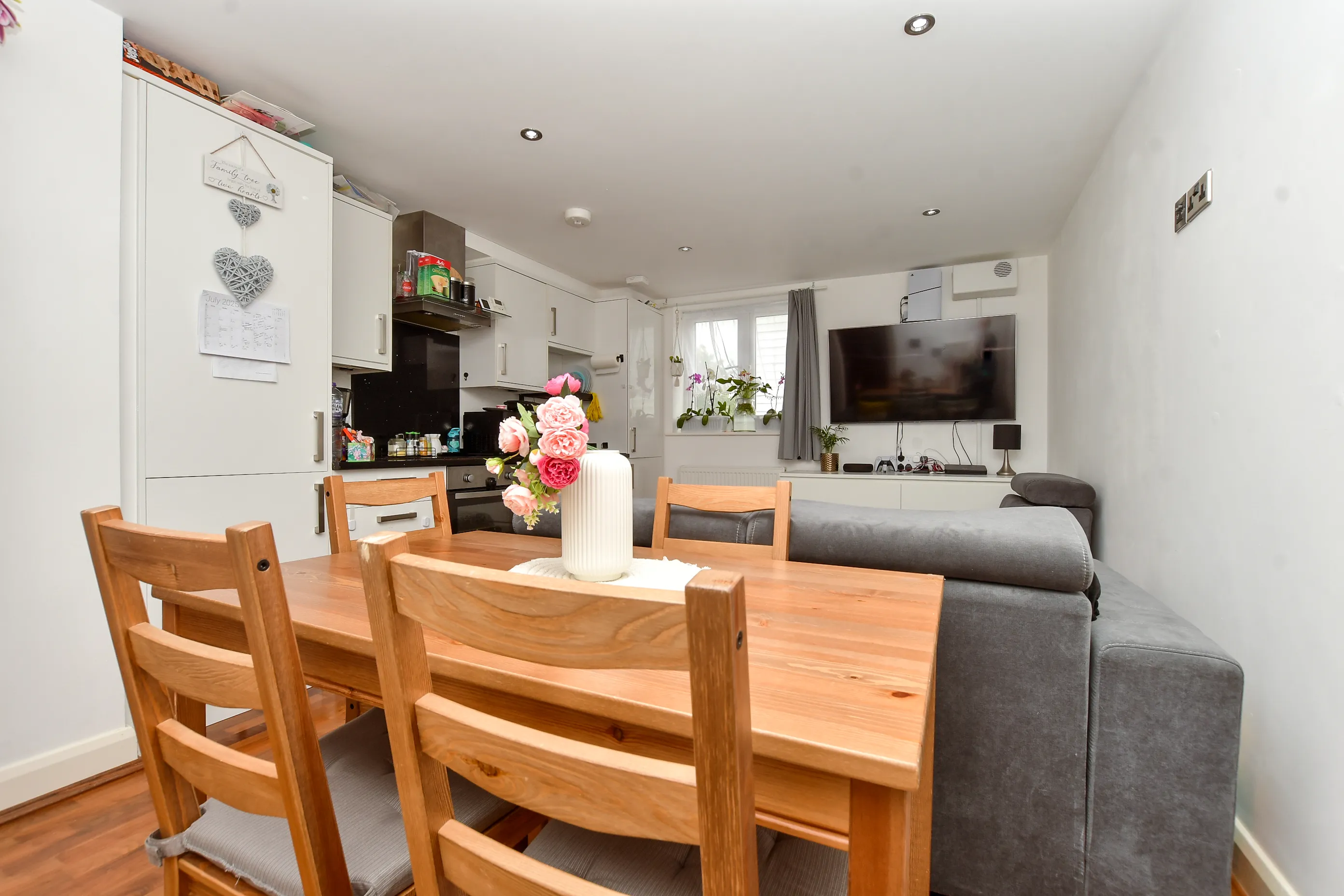 2 bed Apartment
