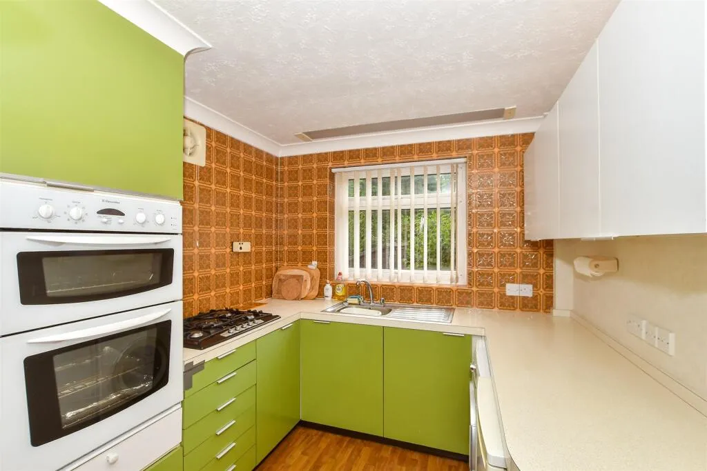 3 bed Detached