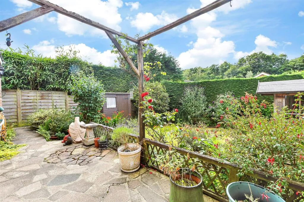 3 bed Detached