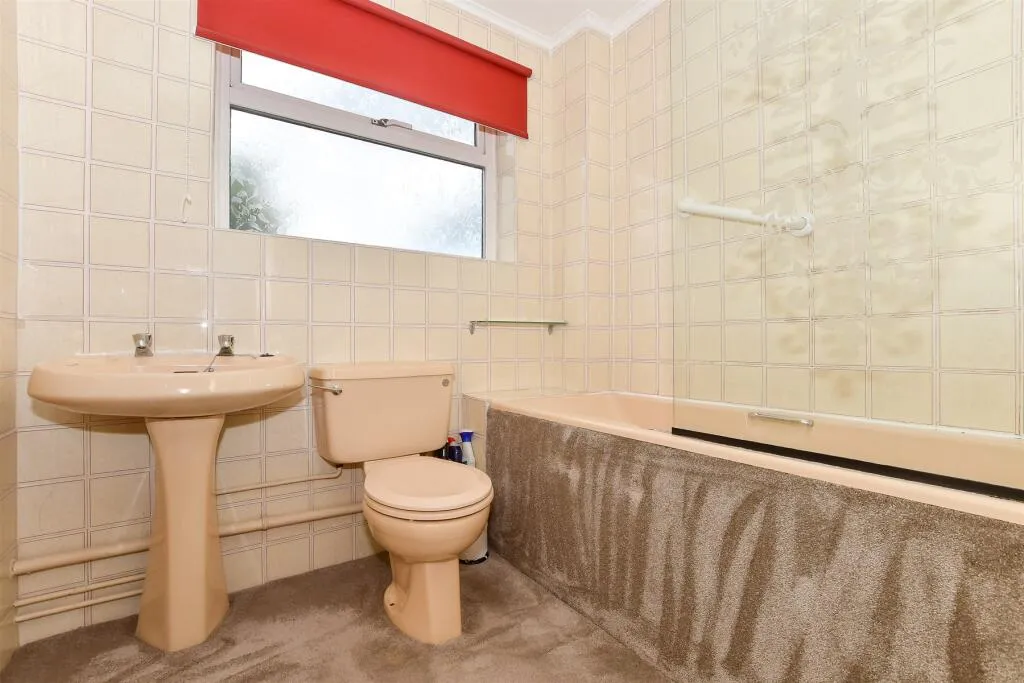3 bed Detached