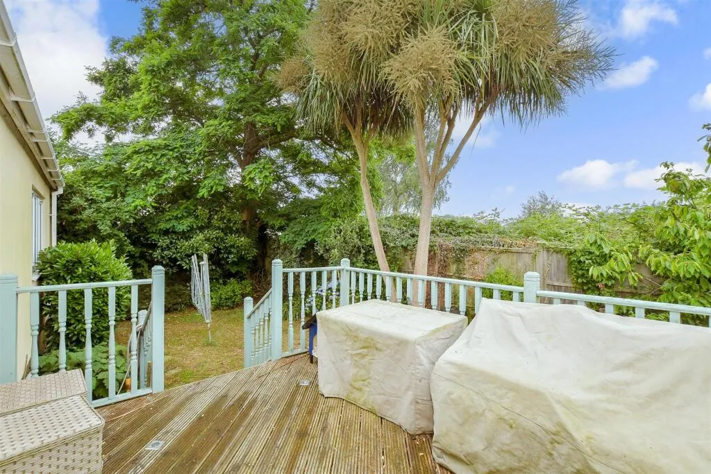 2 bed Park Home