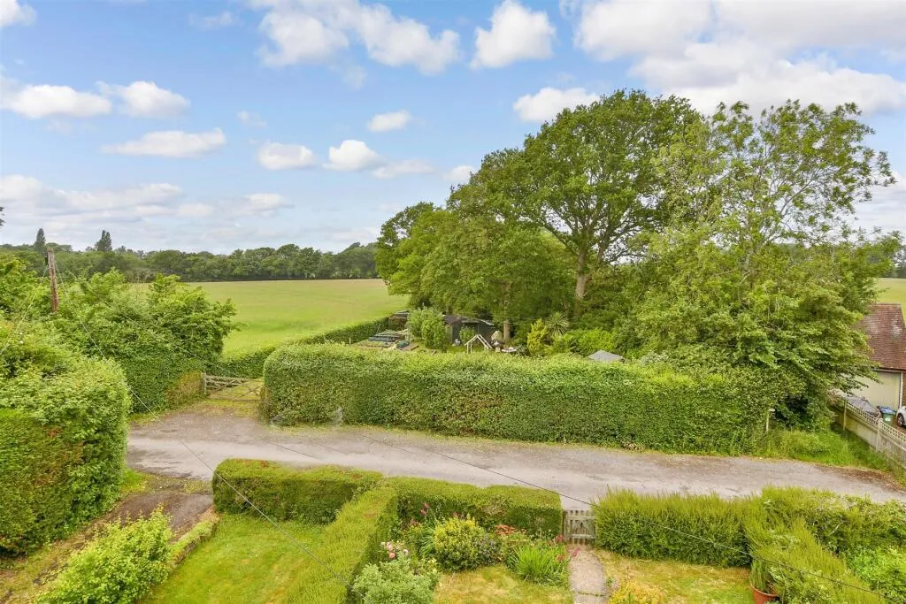 3 bed Terraced