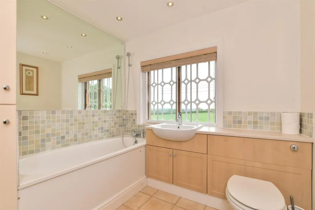 3 bed Terraced