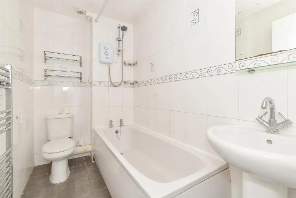 2 bed Terraced