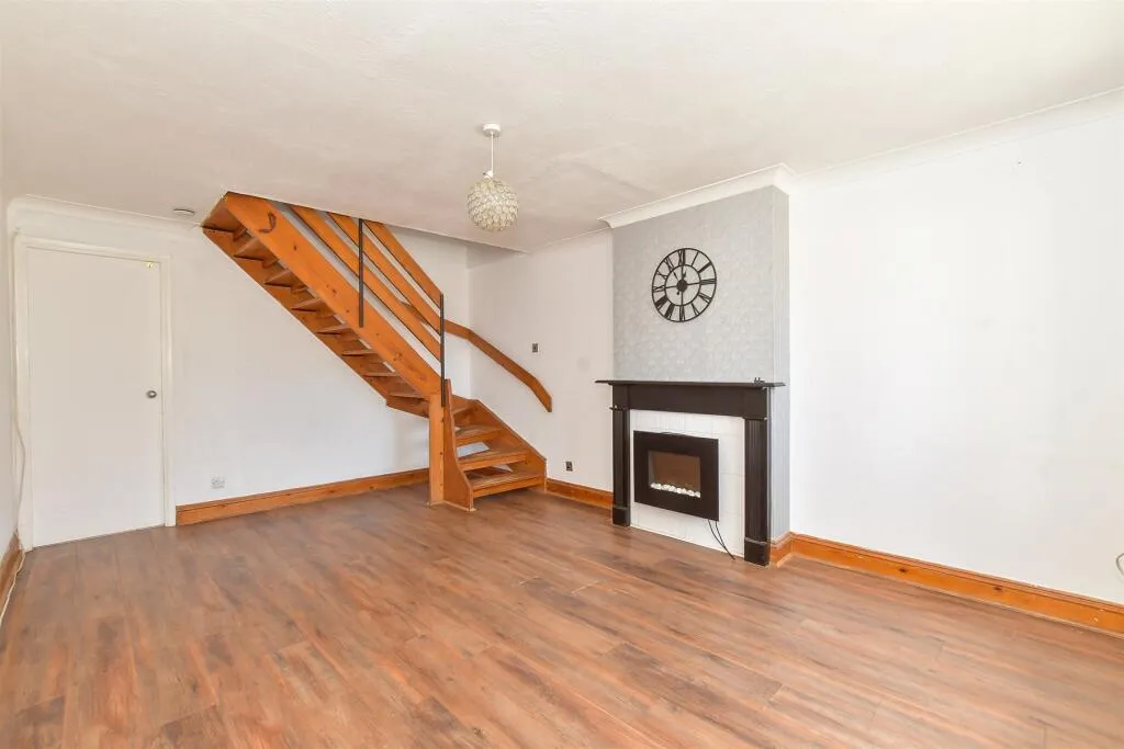 2 bed Terraced