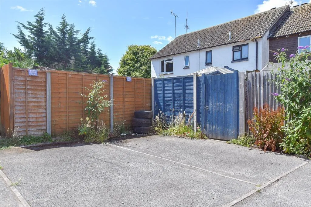 2 bed Terraced