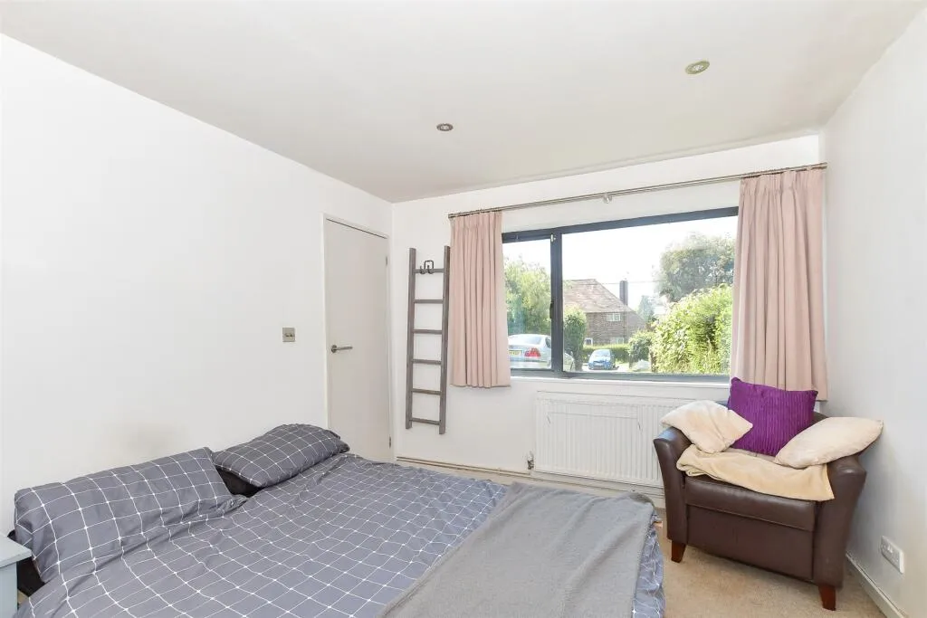 3 bed Detached Bungalow