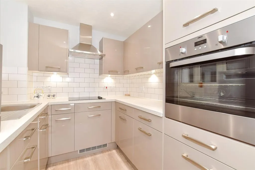 1 bed Apartment