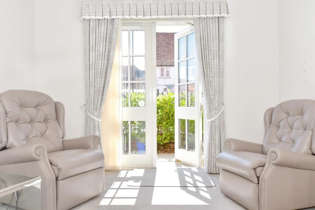 1 bed Apartment