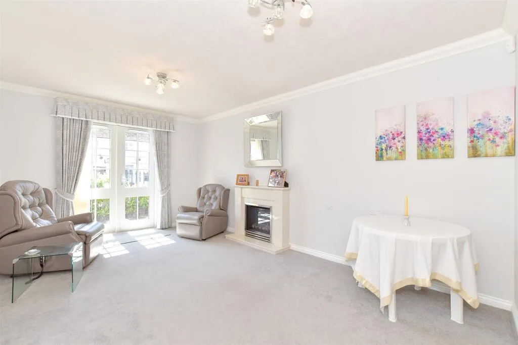 1 bed Apartment
