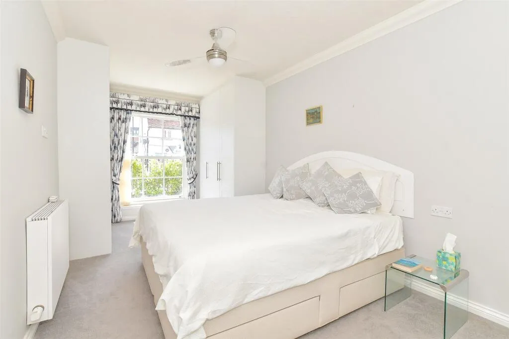 1 bed Apartment