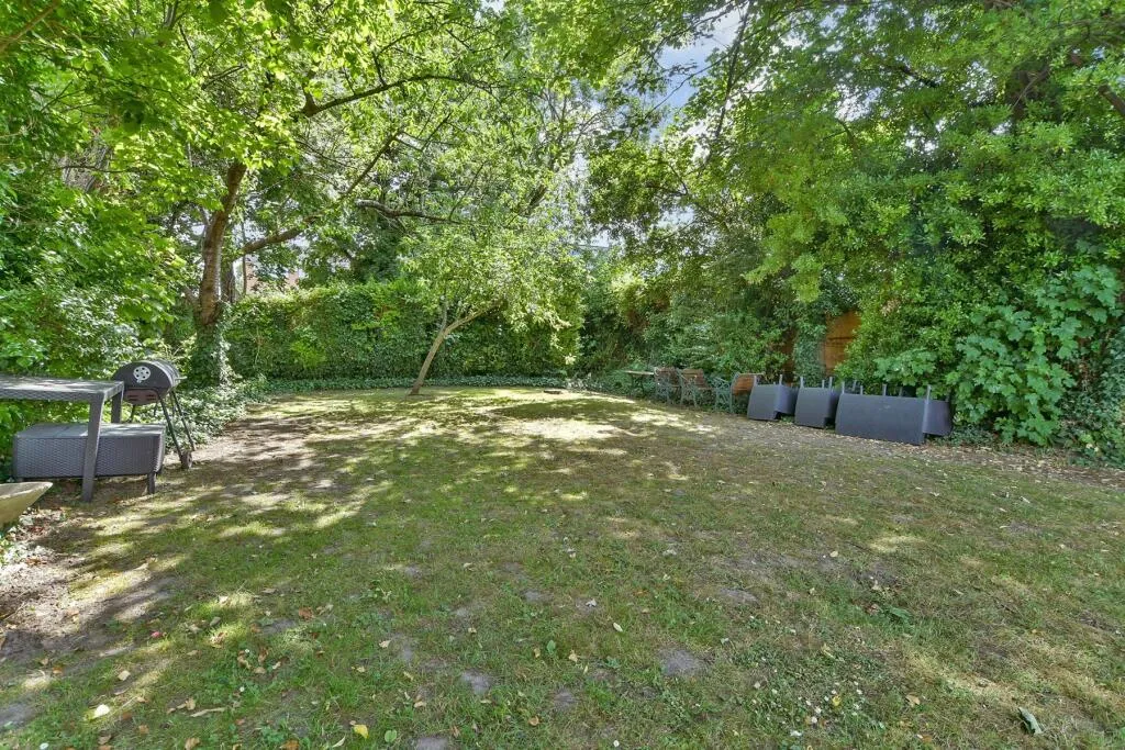 2 bed Apartment