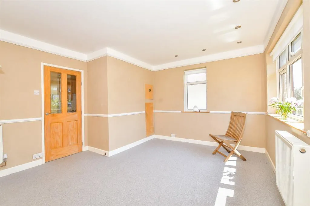 3 bed Semi-Detached