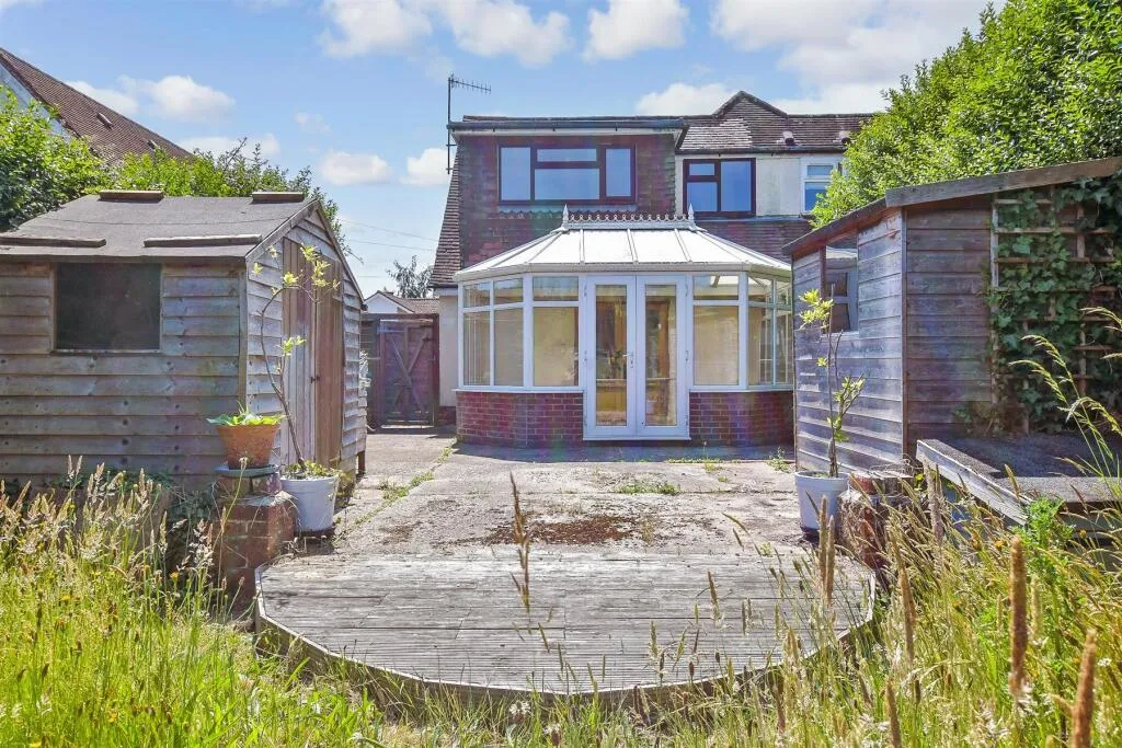 3 bed Semi-Detached
