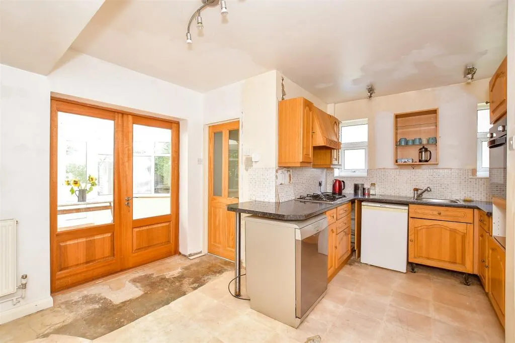 3 bed Semi-Detached