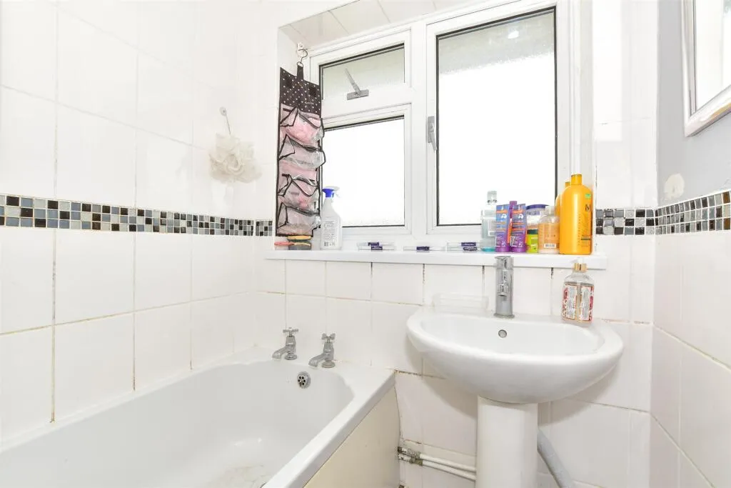 3 bed Terraced