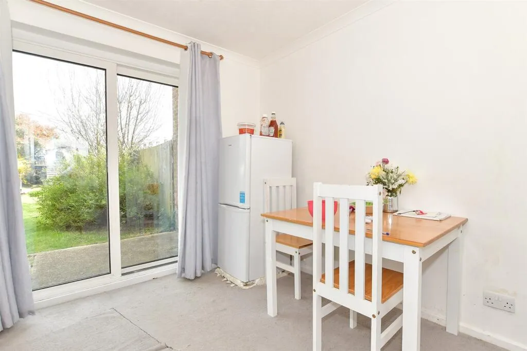 3 bed Terraced