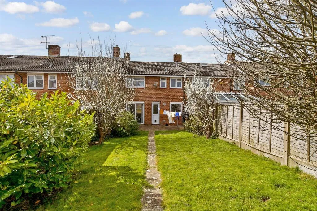 3 bed Terraced